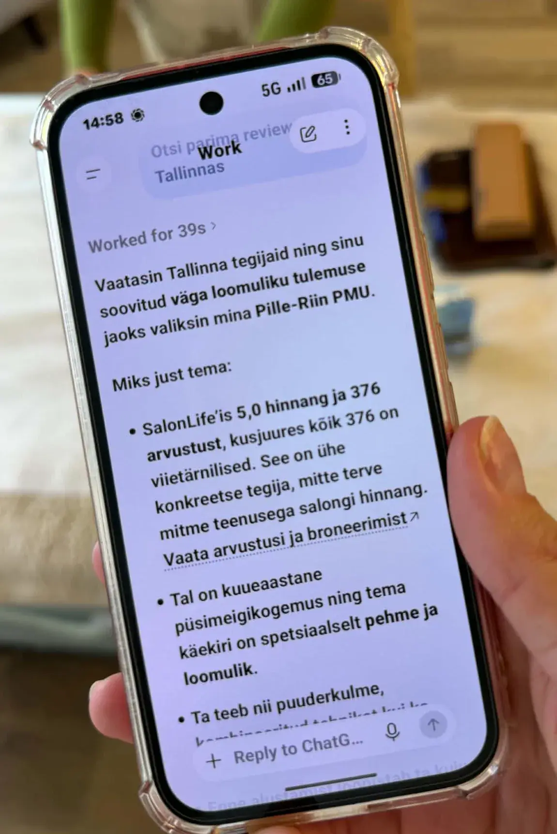 A ChatGPT answer recommending Pille-Riin PMU as a permanent makeup artist in Tallinn